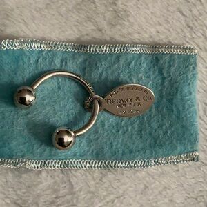 2001 Tiffany & Co. Please Return to Oval Key Tag Chain